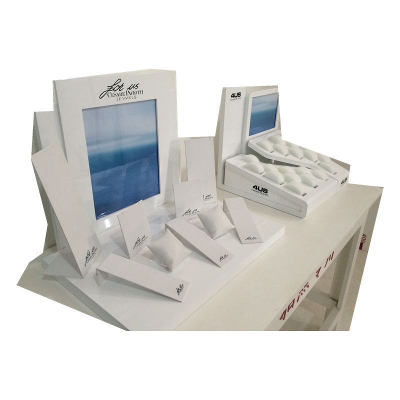 4US CESARE PACIOTTI Jewellery Display Set